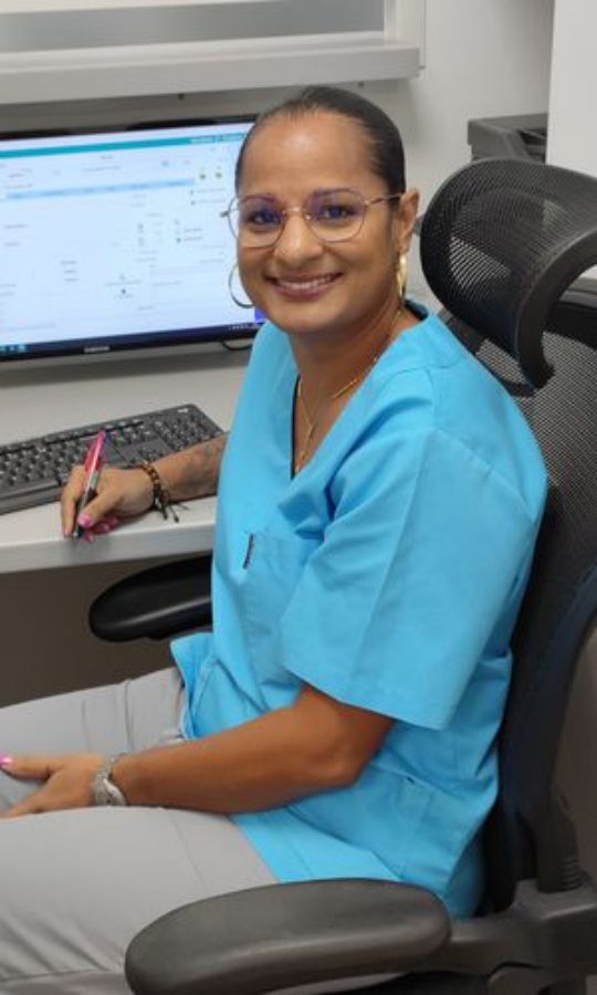 Mme LATCHMAN Vanessa